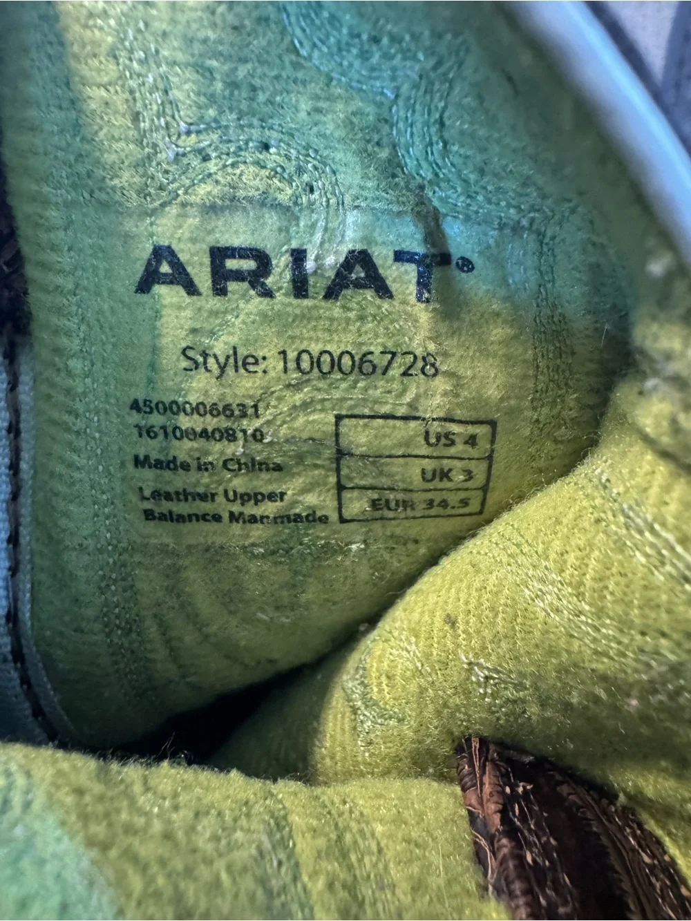 Ariat youth or kids cowboy brown/green stitching boots style: 1006728 size 4
